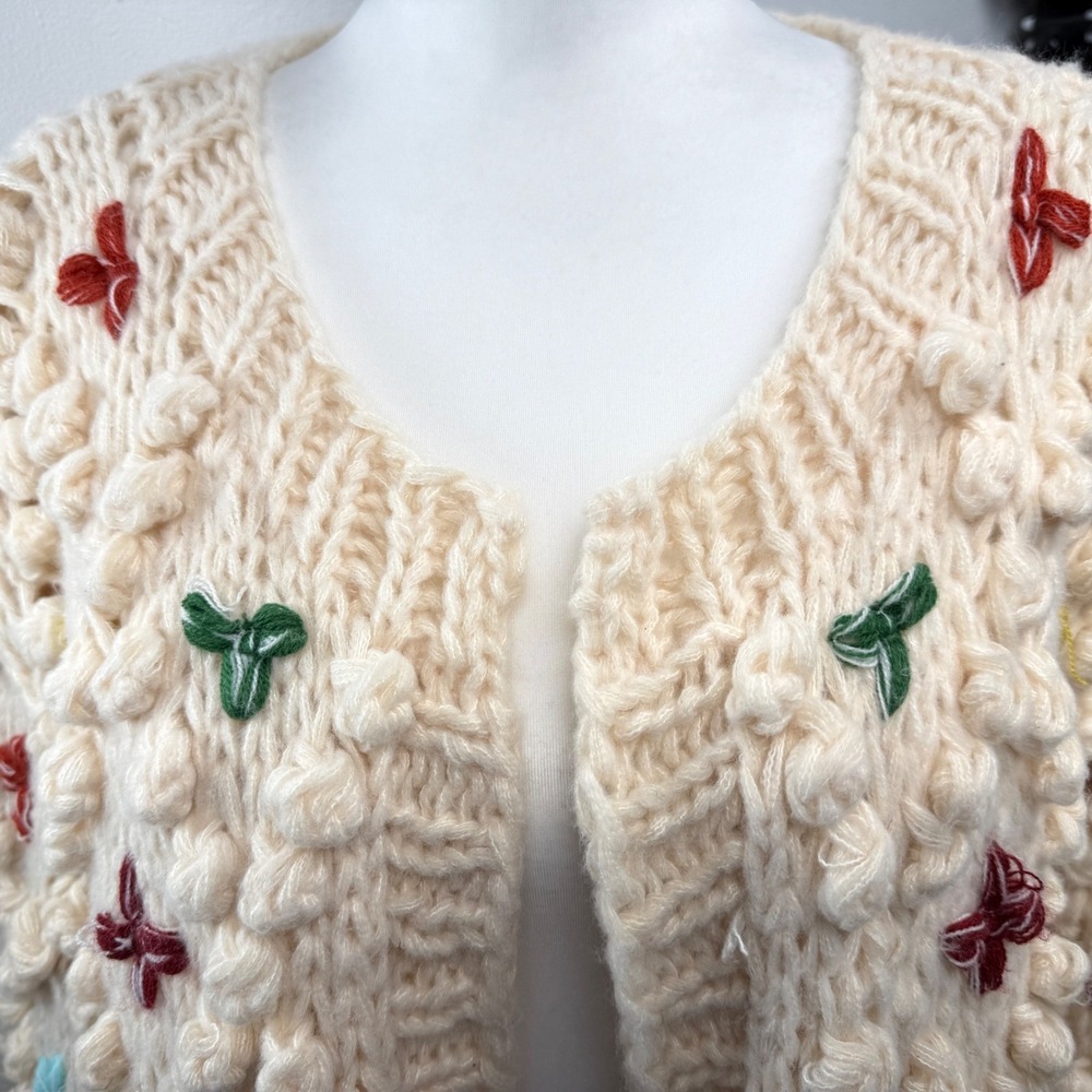 SAACHI Aria Popcorn Knit Chunky Cardigan Size L Cross Stitch Pom Pom Flowers - Picture 11 of 12